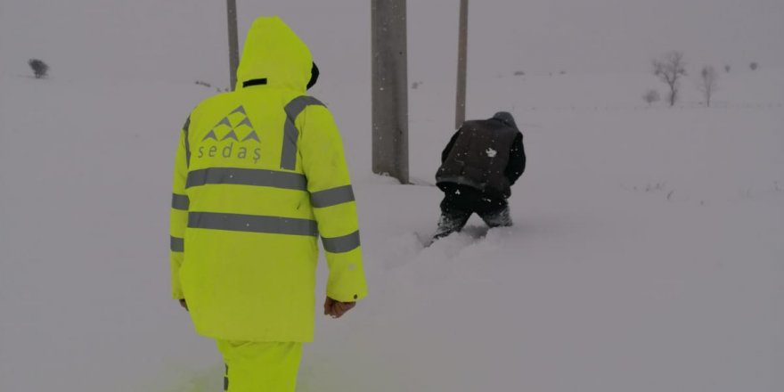 SEDAŞ’ın kar mücadelesi aralıksız devam ediyor