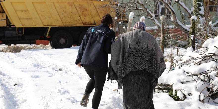 Büyükşehir, Ayşe Teyze için seferber oldu