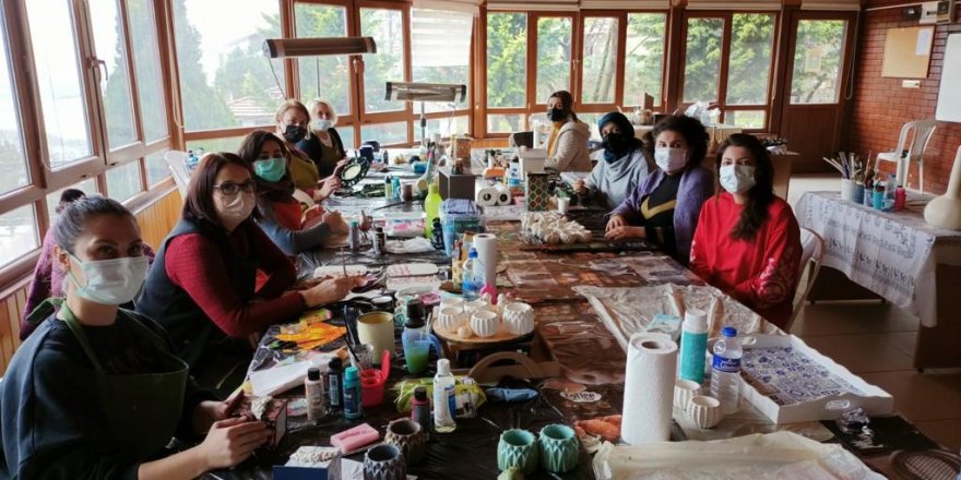 İZMEK, kurs merkezlerine bir yenisini daha ekledi