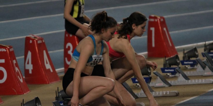 Atletler piste çıktı