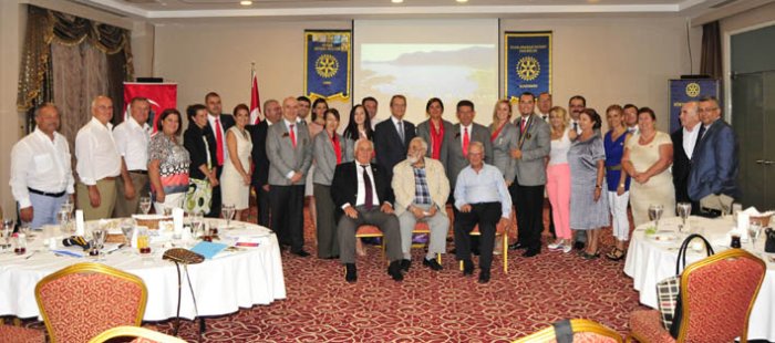 Gebze Rotary Kulübü üyeleri toplandı