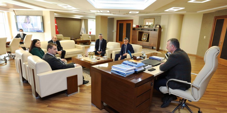 Büyükakın milletvekillerini konuk etti