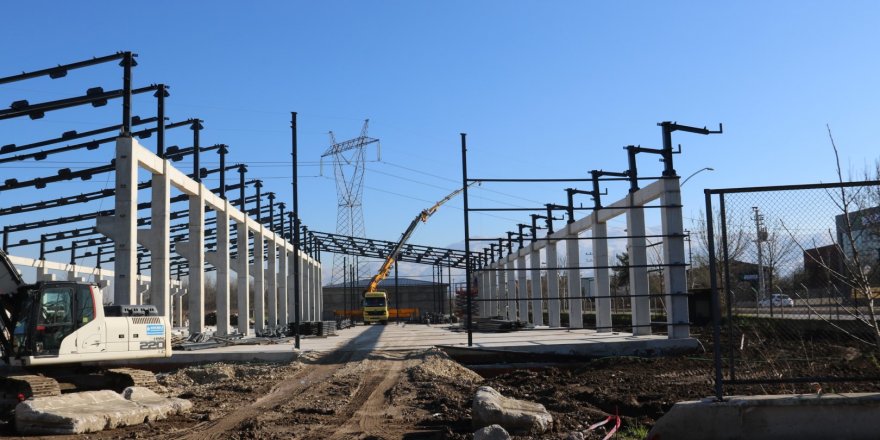 Distilasyon tesisinde yoğun  imalat devam ediyor