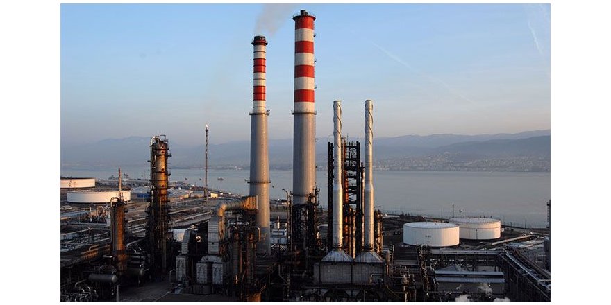 Tüpraş görüşmelerinde ilk oturumda 42 madde geçti