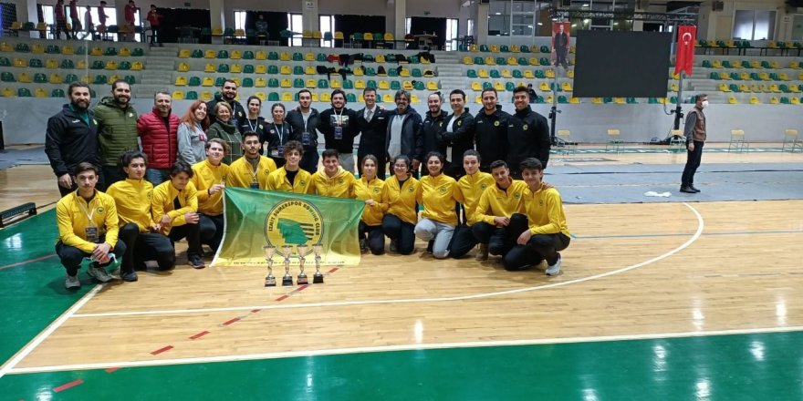 İzmit Sümerspor Türkiye üçüncüsü oldu
