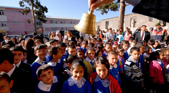 ‘Mini mini birler’ için ilk ders zili