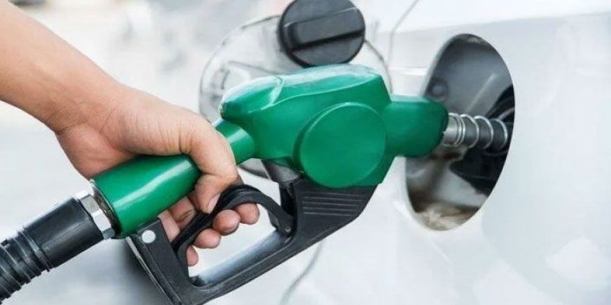 Son 1 yılda benzine yüzde 111, motorine yüzde 133 zam