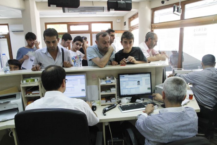 Öğrenciye 10 TL’ye kent kart