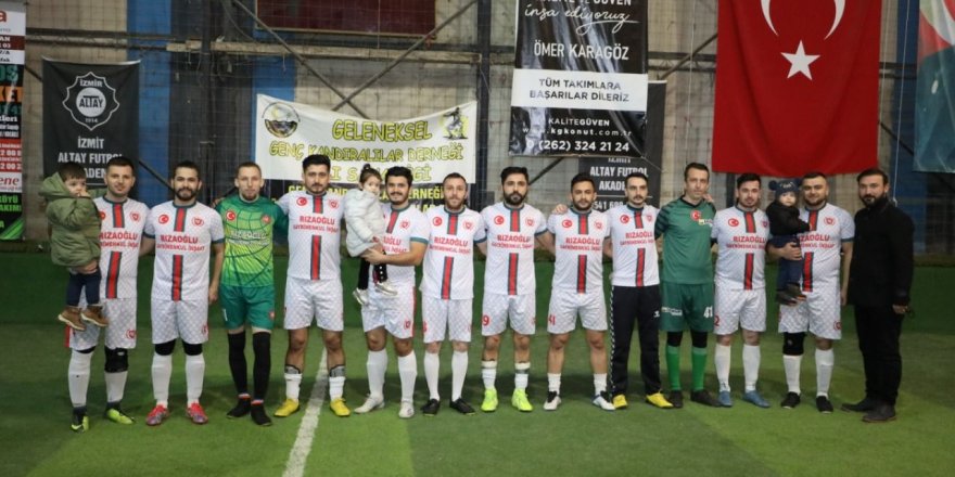 Genç Kandıralılarda şampiyon Akıncı FK