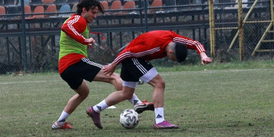 Gölcükspor lideri gözüne kestirdi