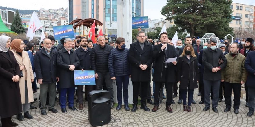 SP’liler Herzog'un gelişini protesto etti