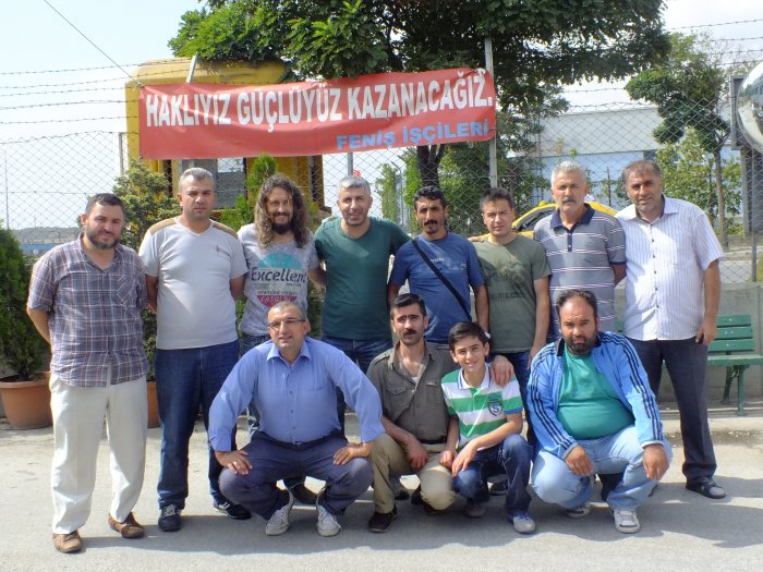 Feniş işçisi direnmeye devam ediyor