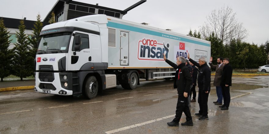 Büyükşehir yemek tırını Ukrayna’ya gönderdi