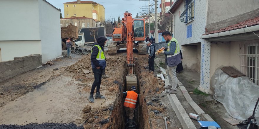 Barış Mahallesi’nde altyapı yenileniyor