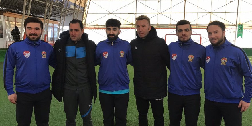 Çayırova'nın 4 antrenörü daha oldu