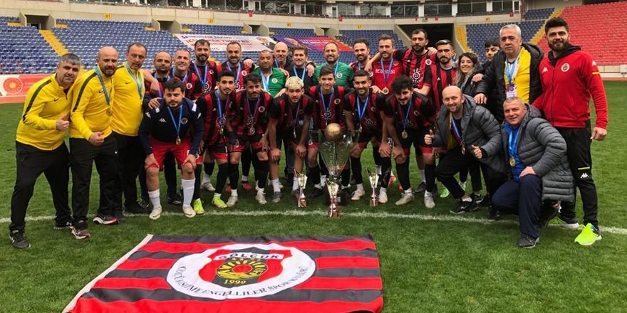 Gölcük İşitme Engelliler Türkiye Şampiyonu oldu