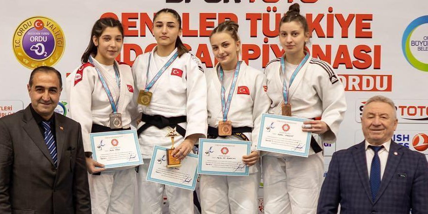Türkiye’de judonun zirvesi Kağıtspor