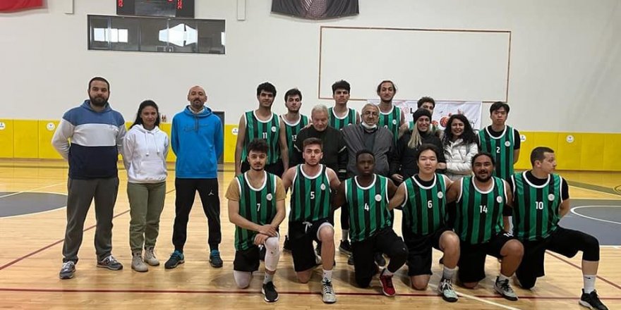 Basketçiler yine galip