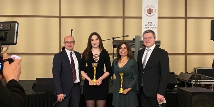 Akın Yılmaz Tenis Turnuvası sonuçlandı