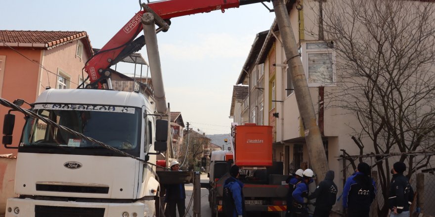 İzmit Belediyesi SEDAŞ ile koordineli ilerliyor