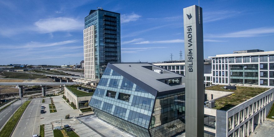 Bilişim Vadisi'nde nitelikli personel istihdamı hızla artıyor