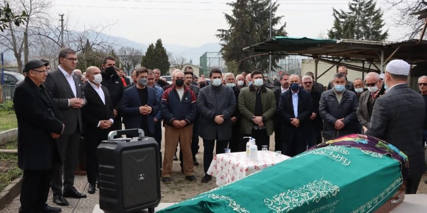 Başkan Yıldızlı'nın anneannesi son yolculuğuna uğurlandı