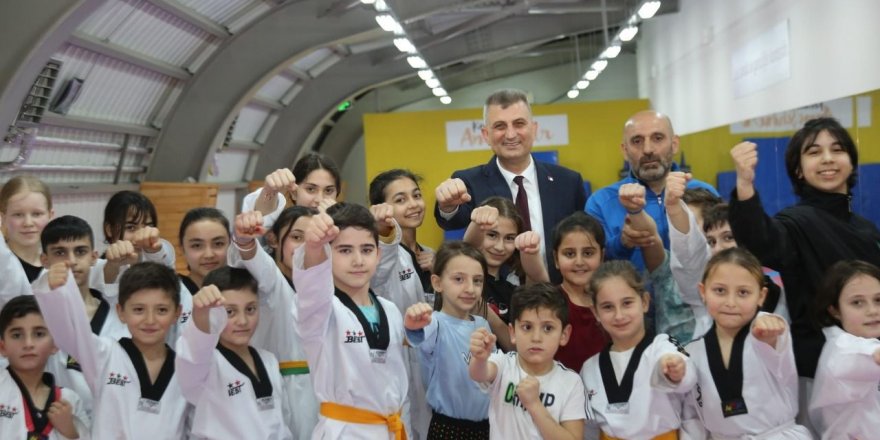 Geleceğin şampiyonları yetişiyor