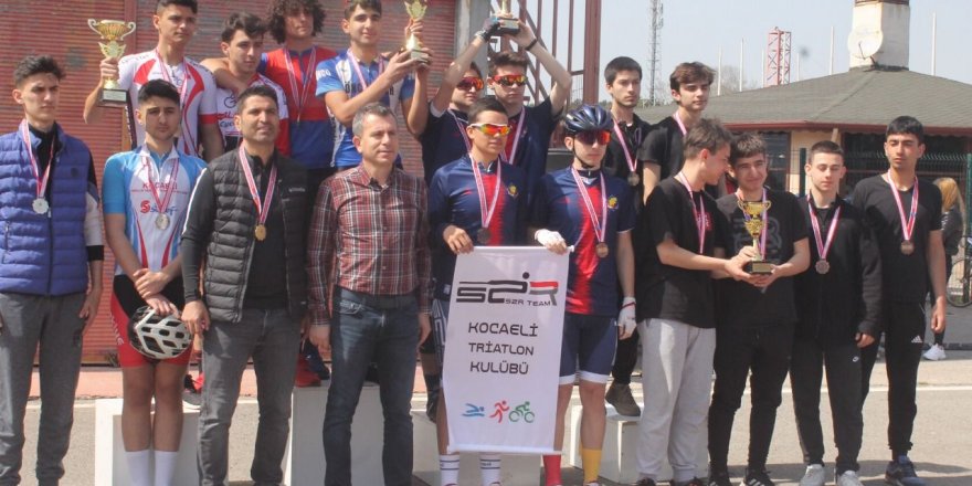 Okullarda bisiklet şenliği vardı