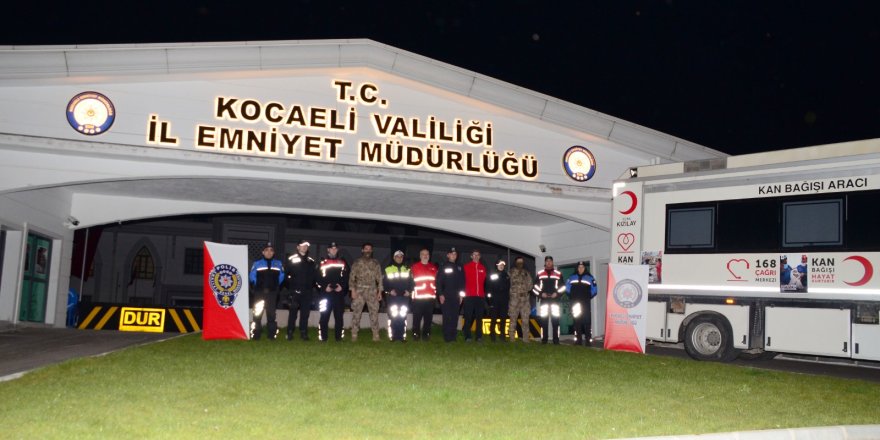 Kocaeli emniyetinden kan bağışı!