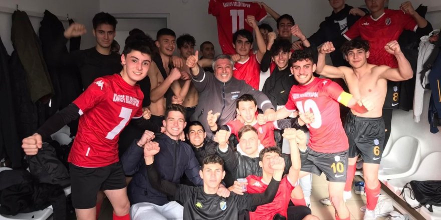 Kartepe Belediyespor hedefe çok yaklaştı: 3-0