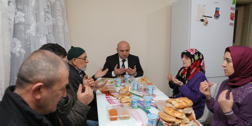 Başkan Bıyık, iftar sofralarına konuk oluyor