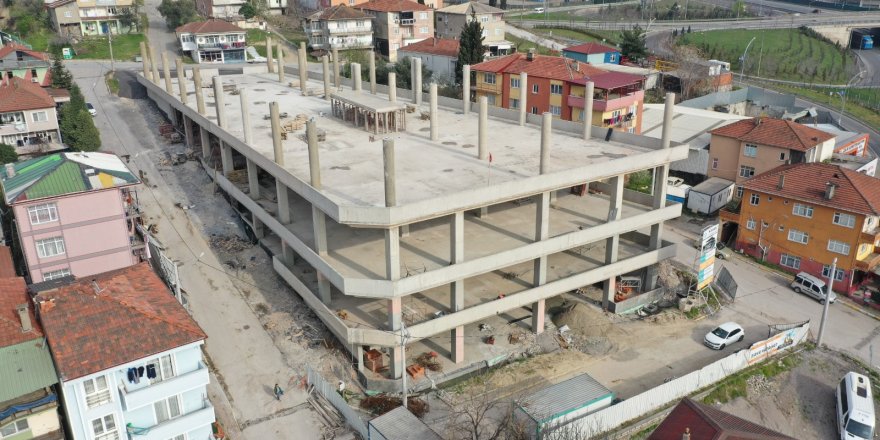 Katlı otoparkta kaba inşaat bitti