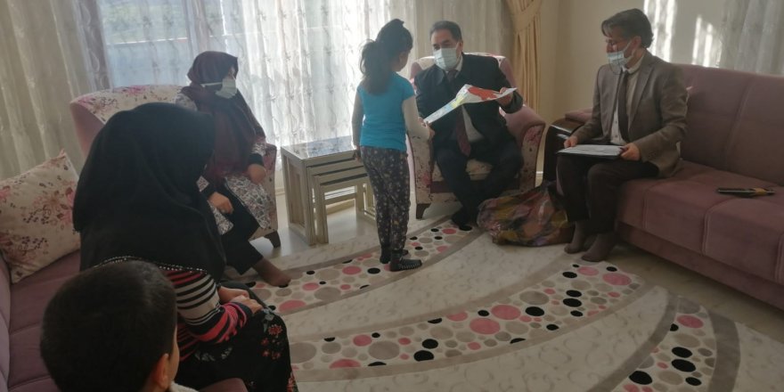 Güler çifti ailelerin yüzünü güldürüyor