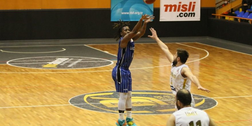 Kağıtsporlu basketçiler 5 maç sonra üzüldü: 70-76