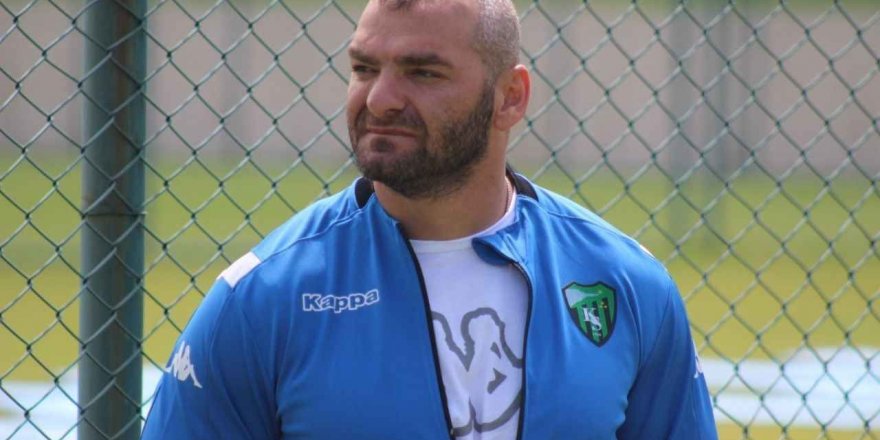 Mehmet Yaşar görevini bıraktı