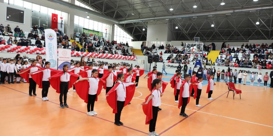 23 Nisan coşkuyla kutlandı