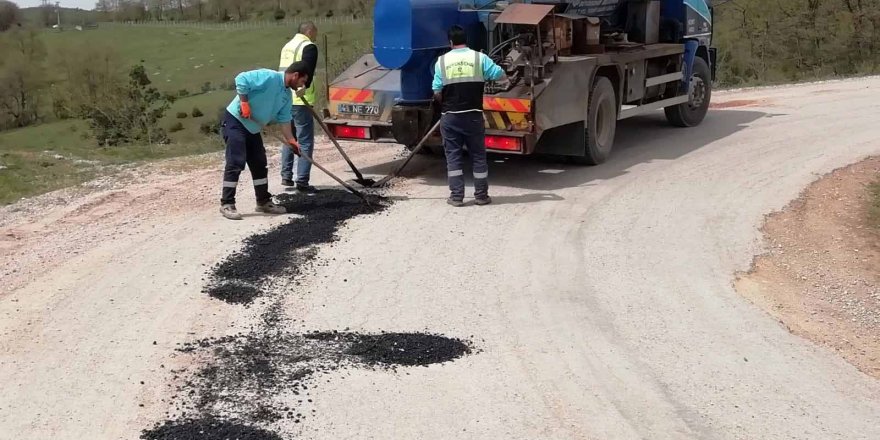 Büyükşehir yolları bayrama hazırlıyor