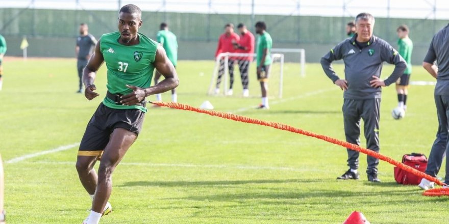 Pereira özel hazırlanıyor