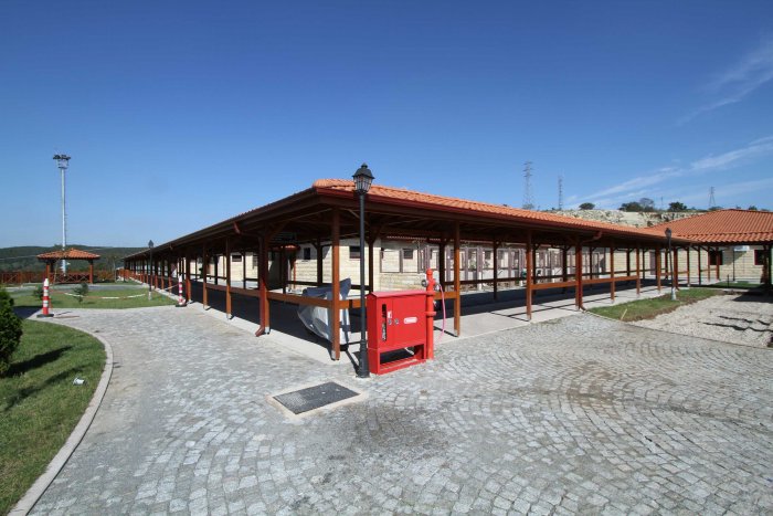 Sokak hayvanlarına modern bakım merkezi