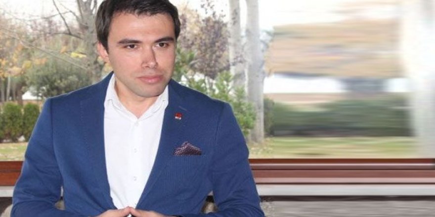 Acurman; “Belediyesi 5’inci ayda yolda kaldı”