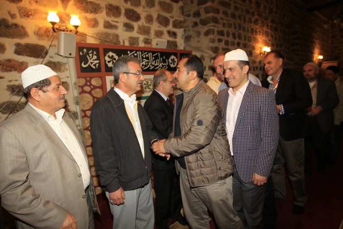 Başkan Köşker’i Hac’a hemşerileri uğurladı