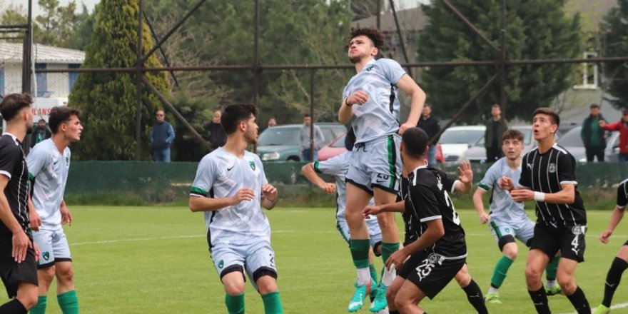 U19, deplasmandan 1 puanla döndü