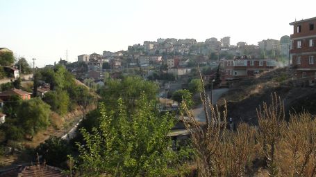 “Demirci altı aydır mahallemize gelmedi”