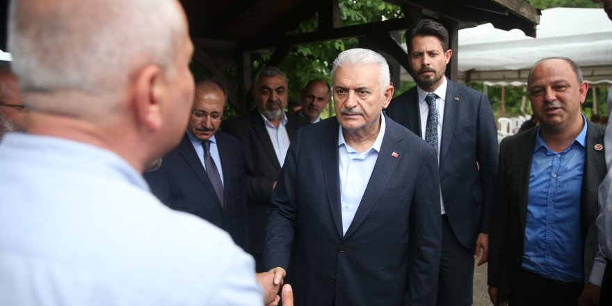 Yıldırım ve Kurtulmuş'tan Akkuş için taziye ziyareti
