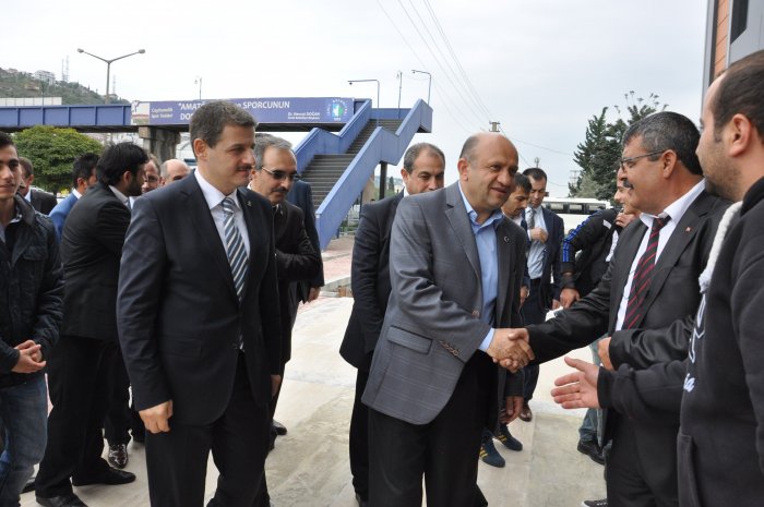 Gümüşhanelilerde bakanlı bayramlaşma