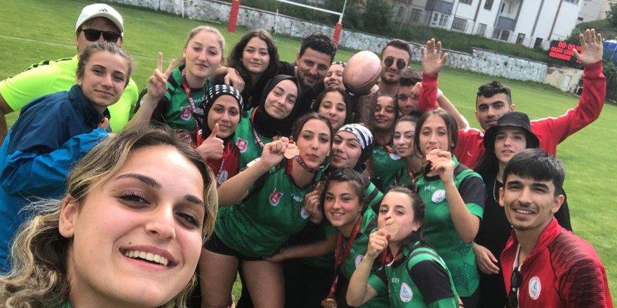 Körfez’e Ragbi’de bir kupa daha