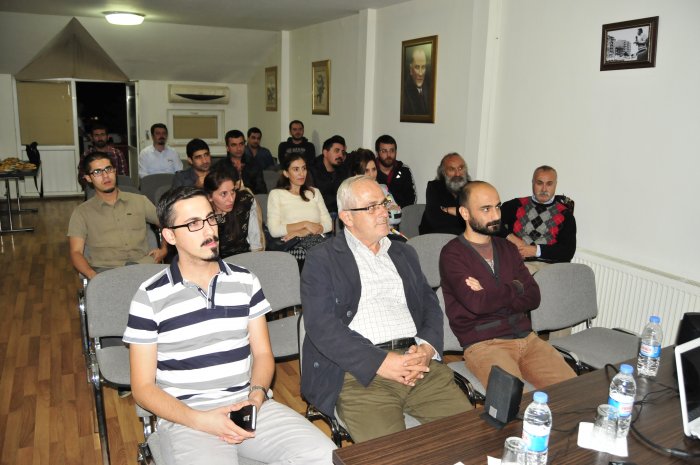 Mühendislerden film gösterimi ve söyleşi