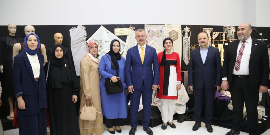 KO-MEK sergisine yoğun ilgi