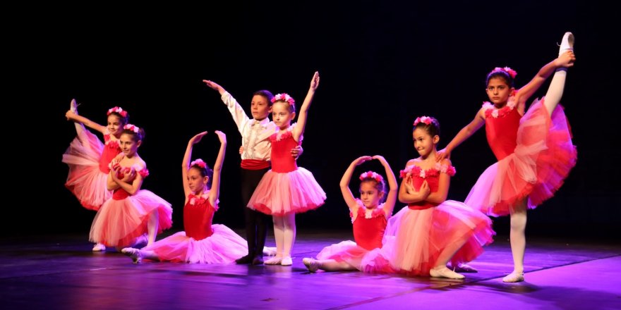 Geleceğin sanatçılarından Bale Resitali