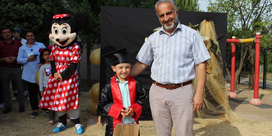 Farabi Kreşinde mezuniyet sevinci